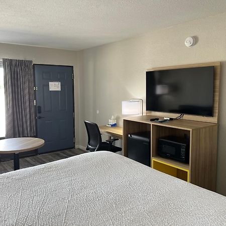 Days Inn By Wyndham Branson Ozarks Kültér fotó